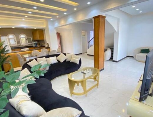 شقة فندقية فاخرة بالمنطقة المركزية بدمياط الجديدة